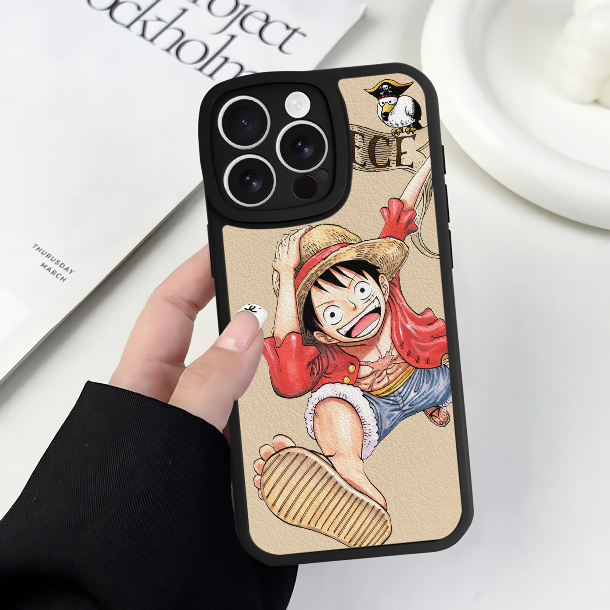 （画像用） ワンピース ONE PIECE 【iPhone 16シリーズ対応】シリコンスマホケース（レザー調） 材質：シリコン